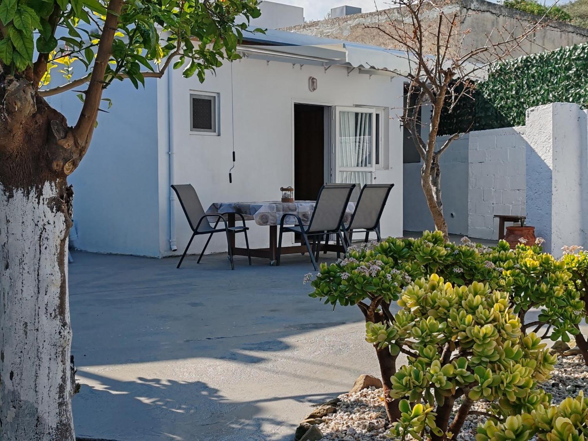 The Stone House Of Iakovos Villa Kaloudhiana Exterior photo